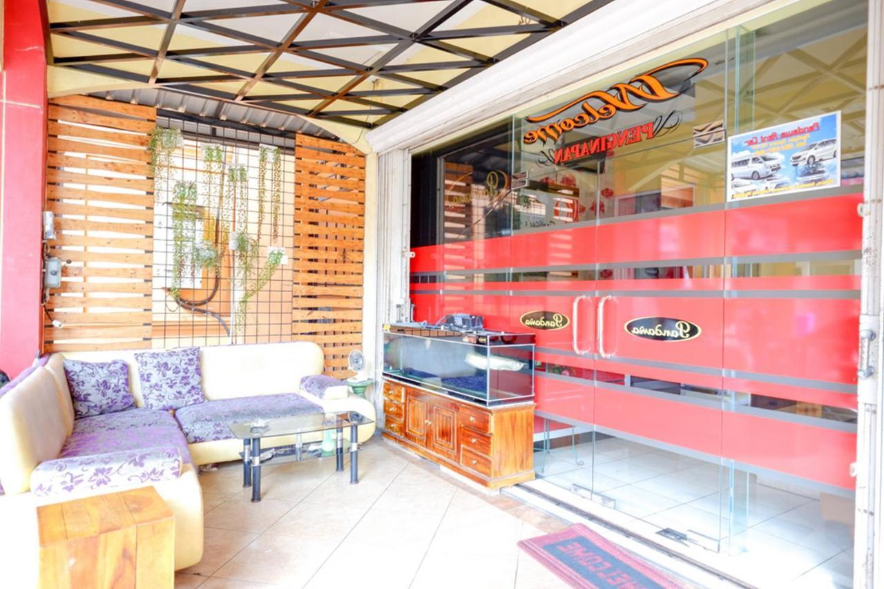 סמאראנג Pandawa Guest House At Ngaliyan Square Mitra Reddoorz מראה חיצוני תמונה