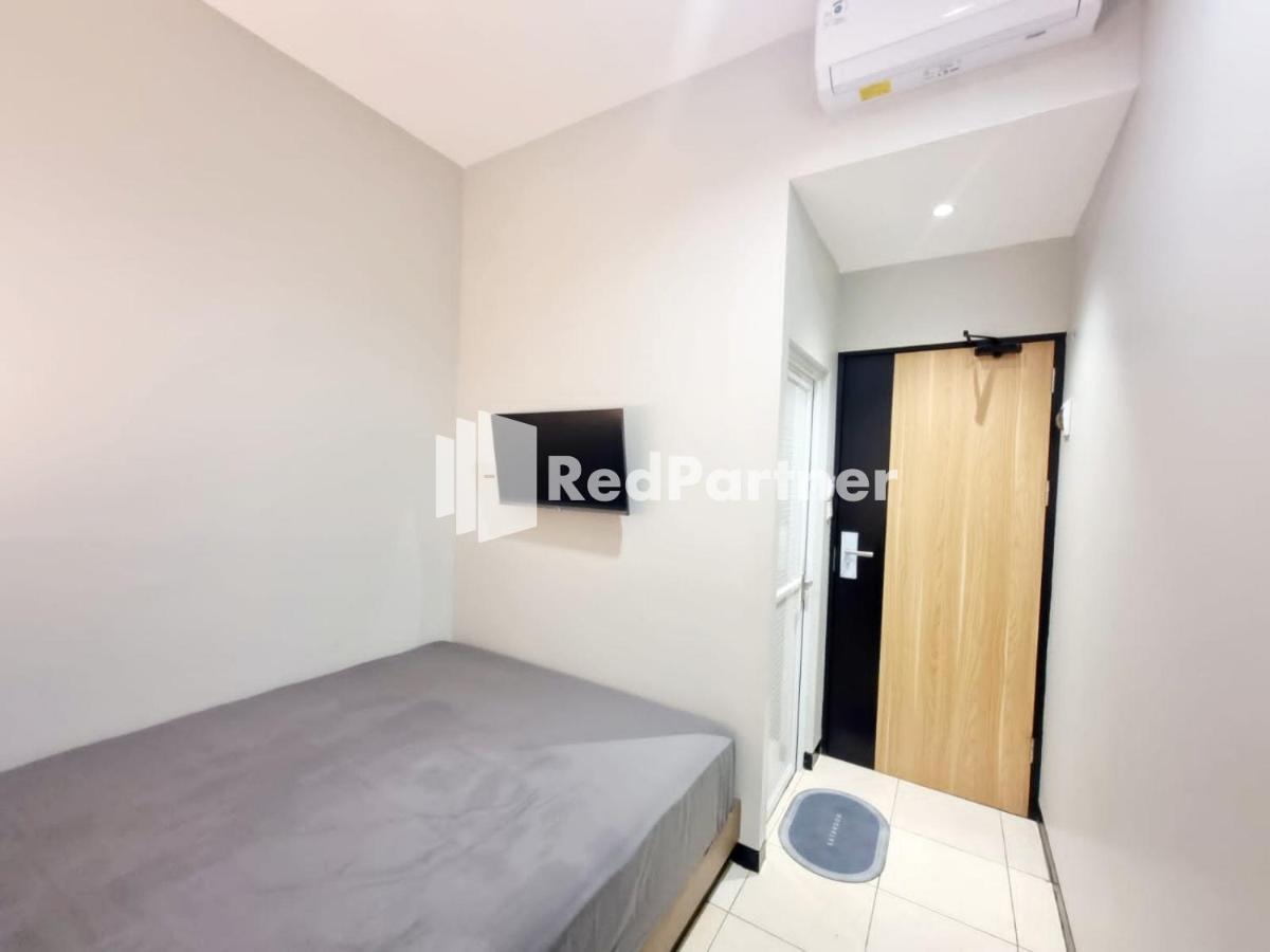 סמאראנג Pandawa Guest House At Ngaliyan Square Mitra Reddoorz מראה חיצוני תמונה